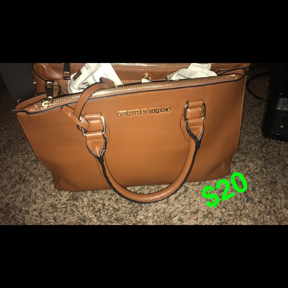Tan tote
